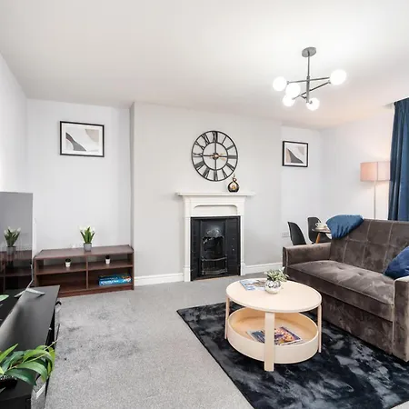 Stunning Doncaster City Centre Apartment, With 2 Double Beds Экстерьер фото