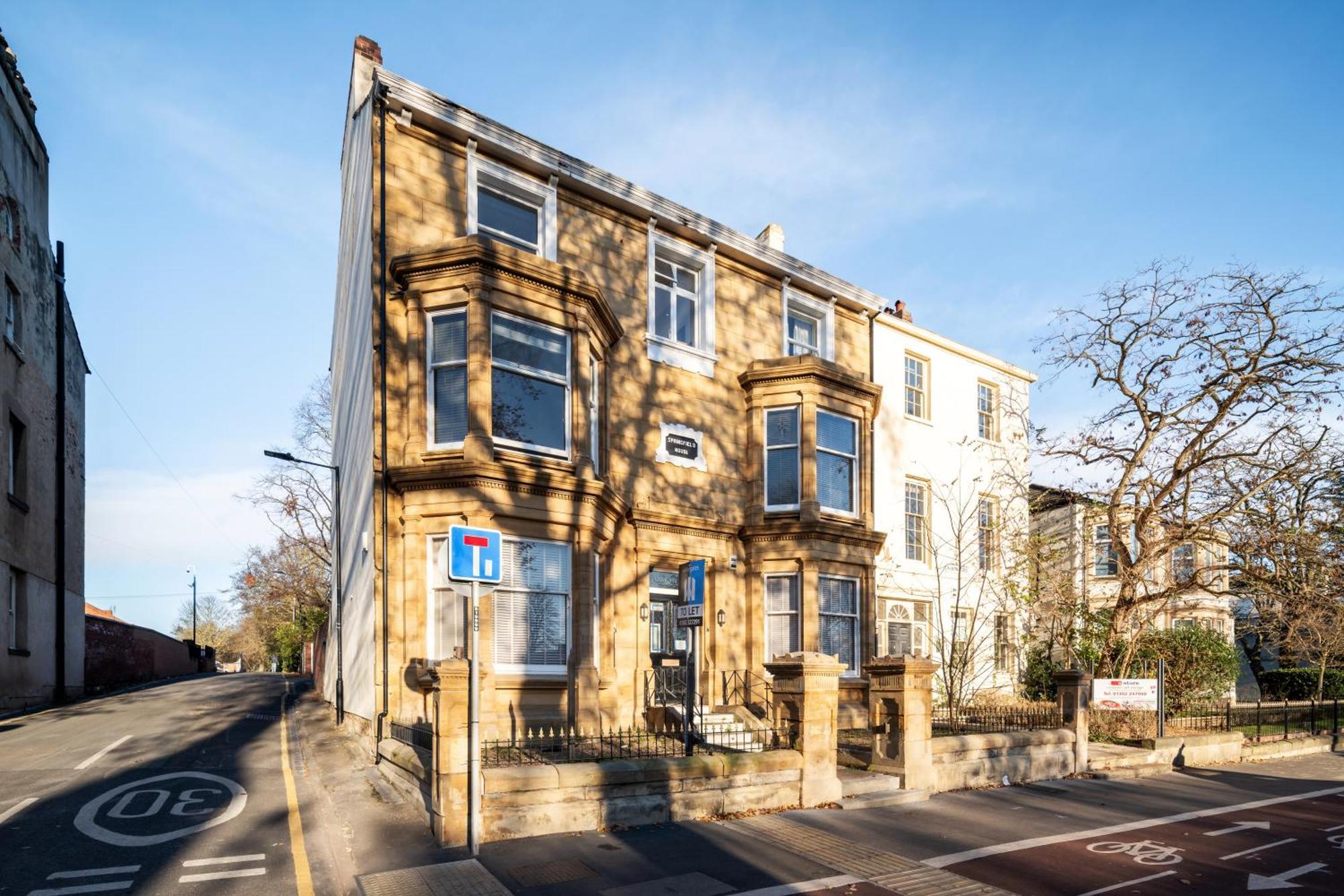 Apartment Stunning Centre Apartment, With 2 Double Beds