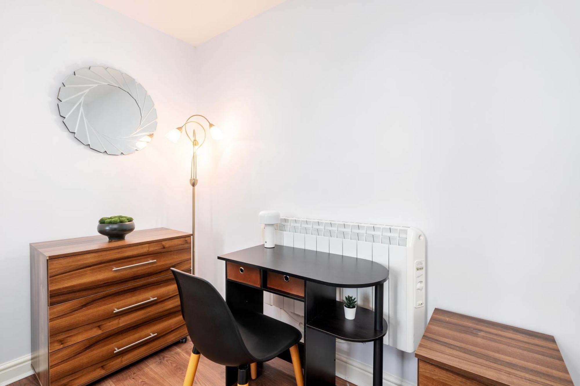 Stunning Centre Apartment, With 2 Double Beds Apartment