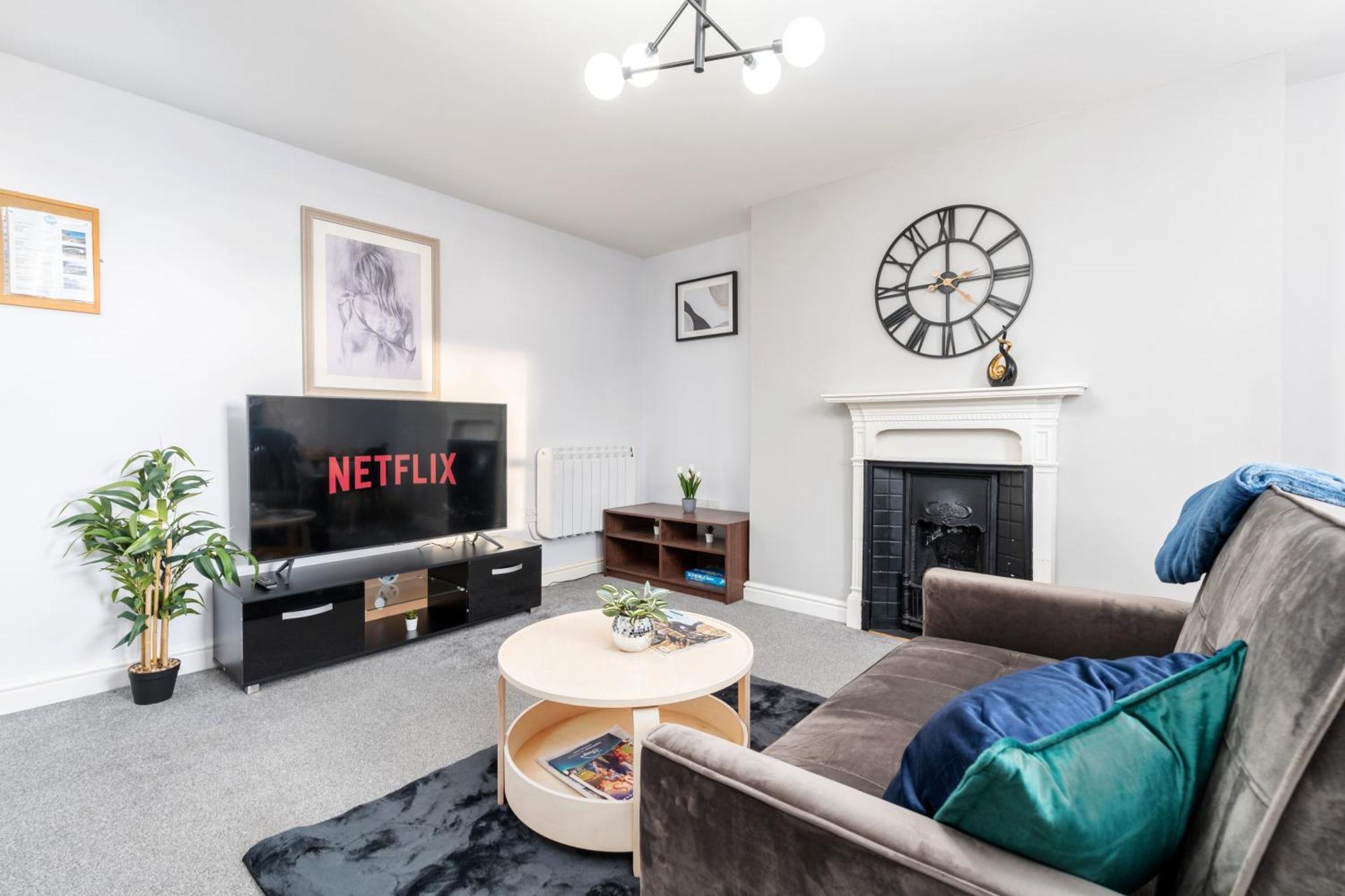 Stunning Centre Apartment, With 2 Double Beds Apartment *